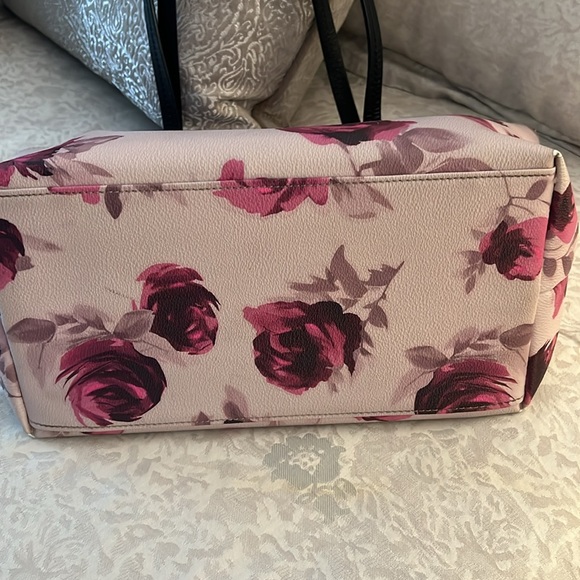 Kate Spade Hawthorne Lane Rose Large Tote Bag ❤️ - Picture 11 of 16